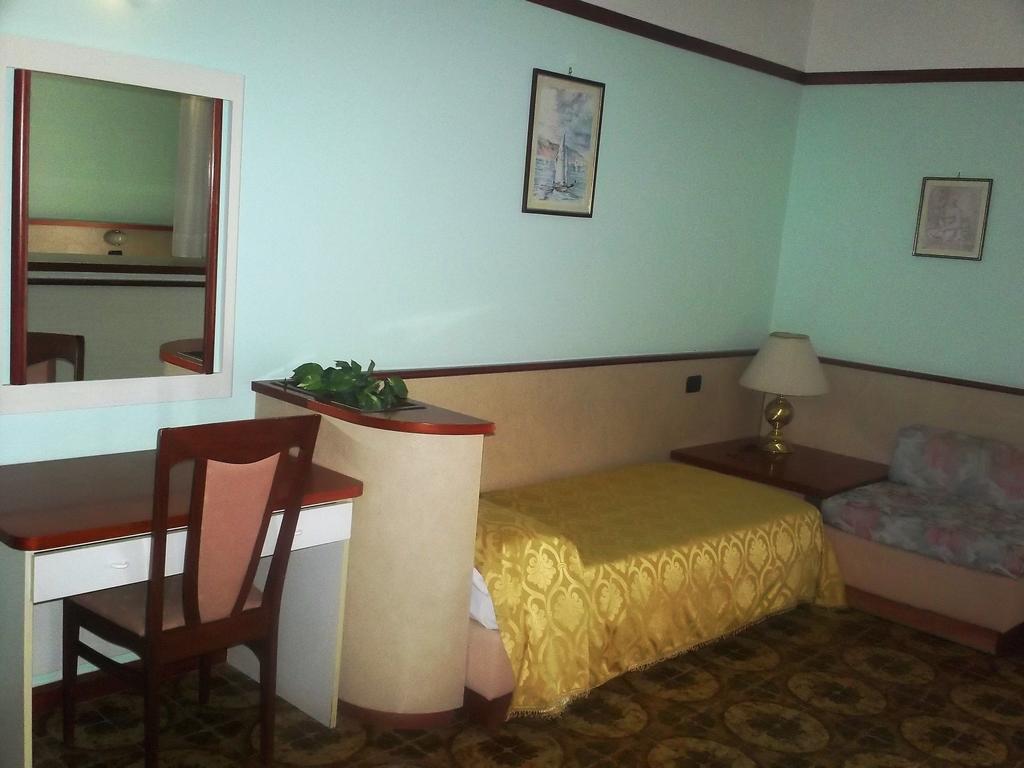 Hotel Gaggiano San Giovanni Rotondo Værelse billede
