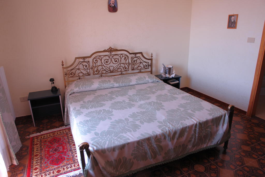 Hotel Gaggiano San Giovanni Rotondo Værelse billede